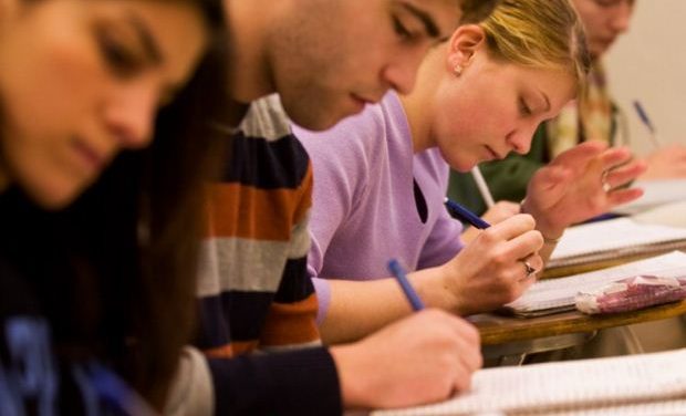 ΕΠΑΛ: Παράταση στις αιτήσεις συμμετοχής για τις Εξετάσεις Πιστοποίησης αποφοίτων Μεταλυκειακού Έτους – Τάξη Μαθητείας