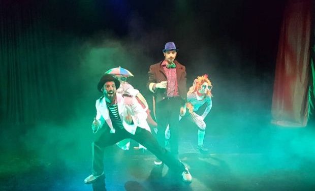 «Ζητείται ακροβάτης για Τσίρκο» – Δεύτερος χρόνος επιτυχίας | Από 8 Φεβρουαρίου στο Θέατρο Σοφούλη