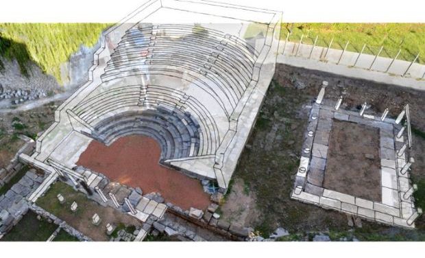 Megaron Online – Παραμερίζοντας το πέπλο του χρόνου: Αρχαίο θέατρο Αμβρακίας