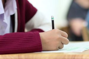 Πανελλαδικές 2021: Πρεμιέρα σήμερα με Νεοελληνική Γλώσσα & Λογοτεχνία για τα Γενικά Λύκεια